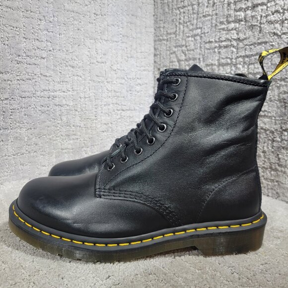 Dr Martens Shoes - Dr. Martens Air Wair Unisex Size M9 L10 US Black Leather Lace up Boots 11822